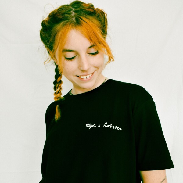 Deep Into The Jungle Tee - Black Short Sleeve T-shirt M