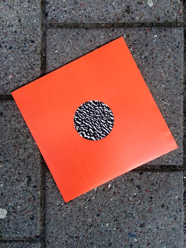 Mono Junk - Skudge White 010 (Back)