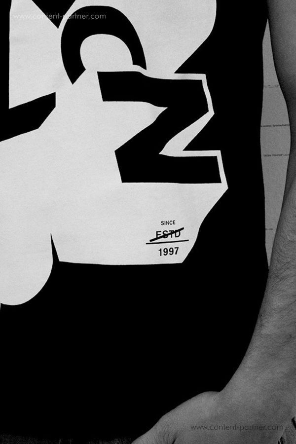 Perlon - Labelshirt Black Size M (Back)