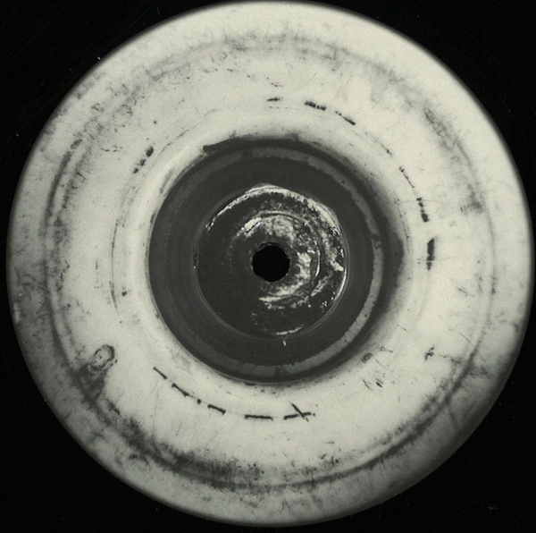 Versho - Pivot001