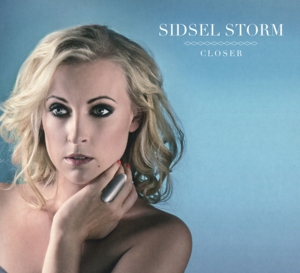 sidsel storm - closer